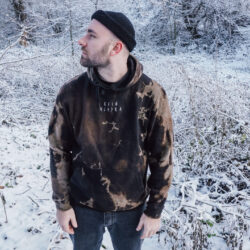 Unser Schrei verhallt im Nichts - Hoodie Batik -AUSVERKAUFT-